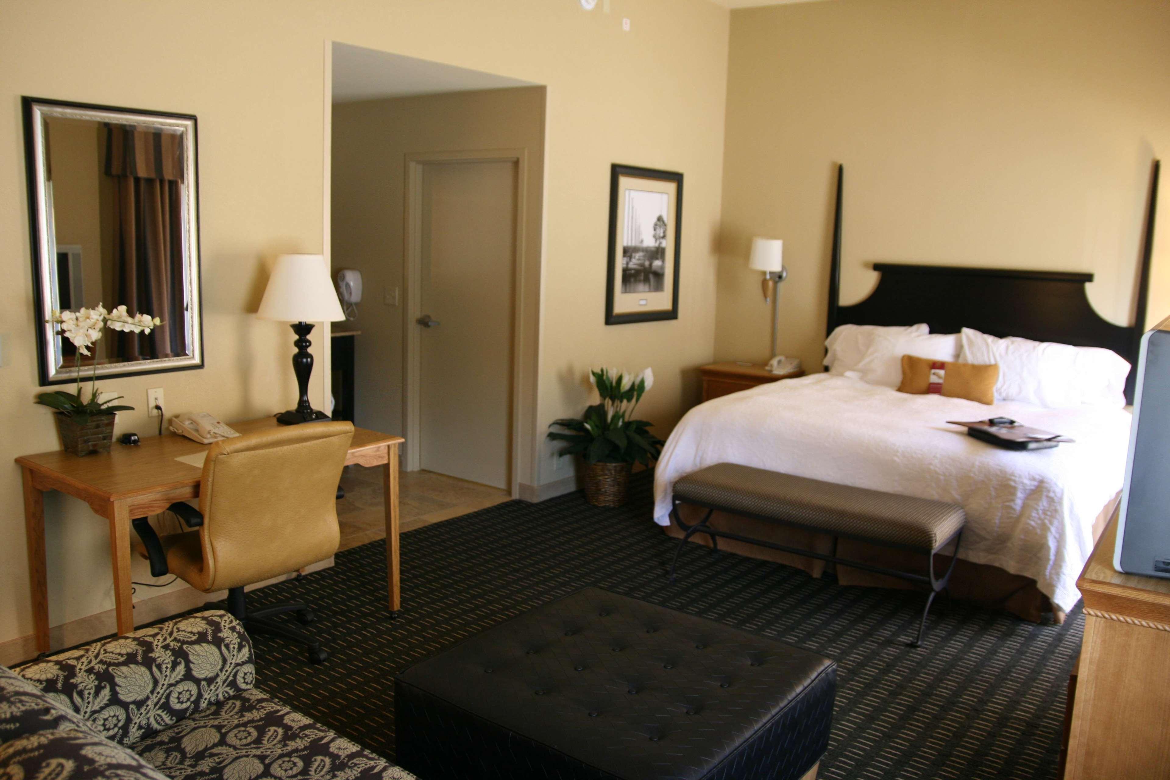 Hampton Inn & Suites Mobile Providence Park/Airport Oda fotoğraf