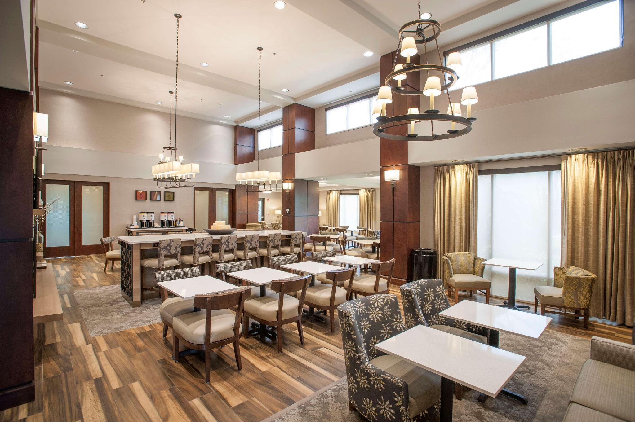 Hampton Inn & Suites Mobile Providence Park/Airport Dış mekan fotoğraf