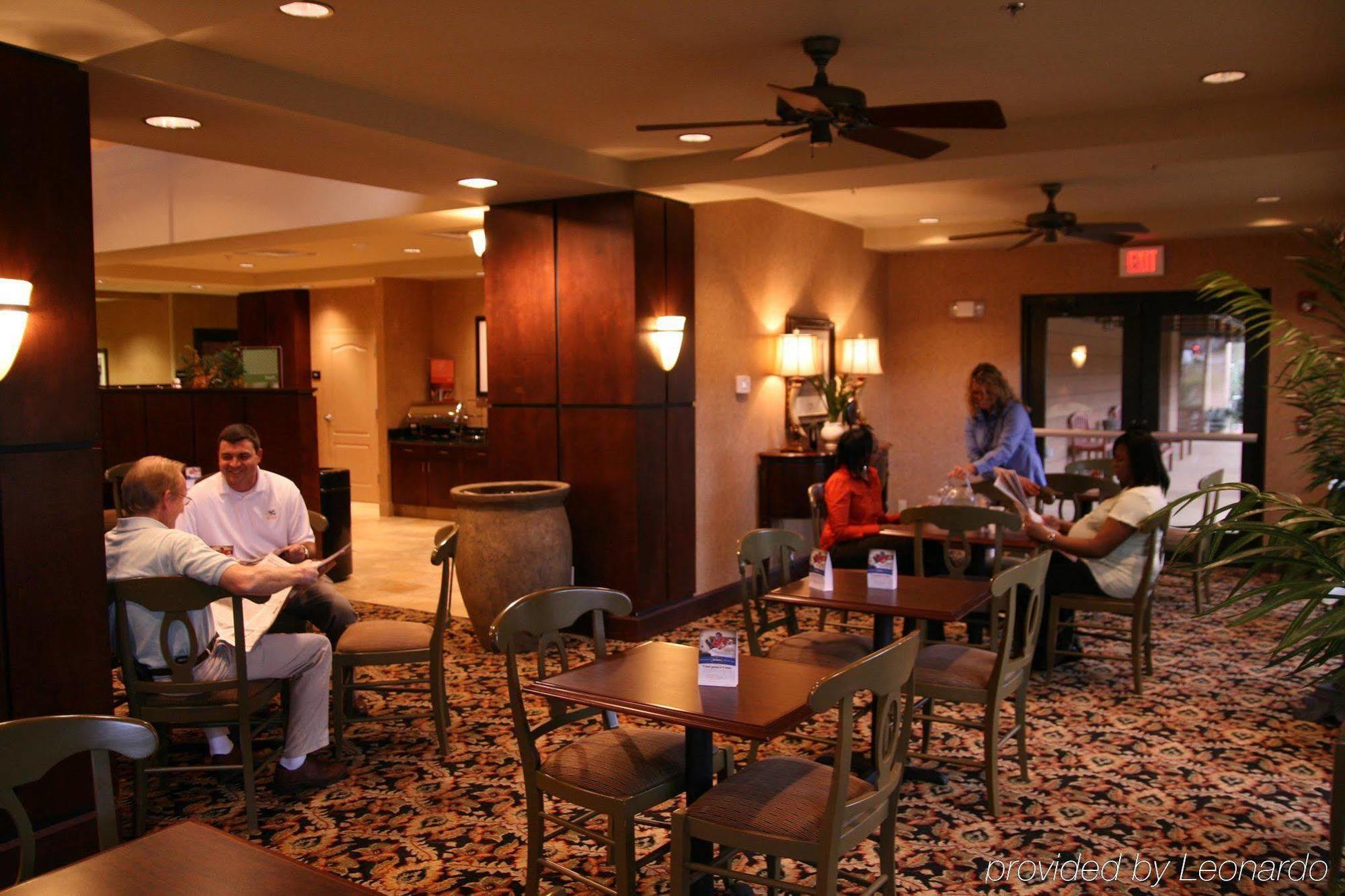 Hampton Inn & Suites Mobile Providence Park/Airport Restoran fotoğraf