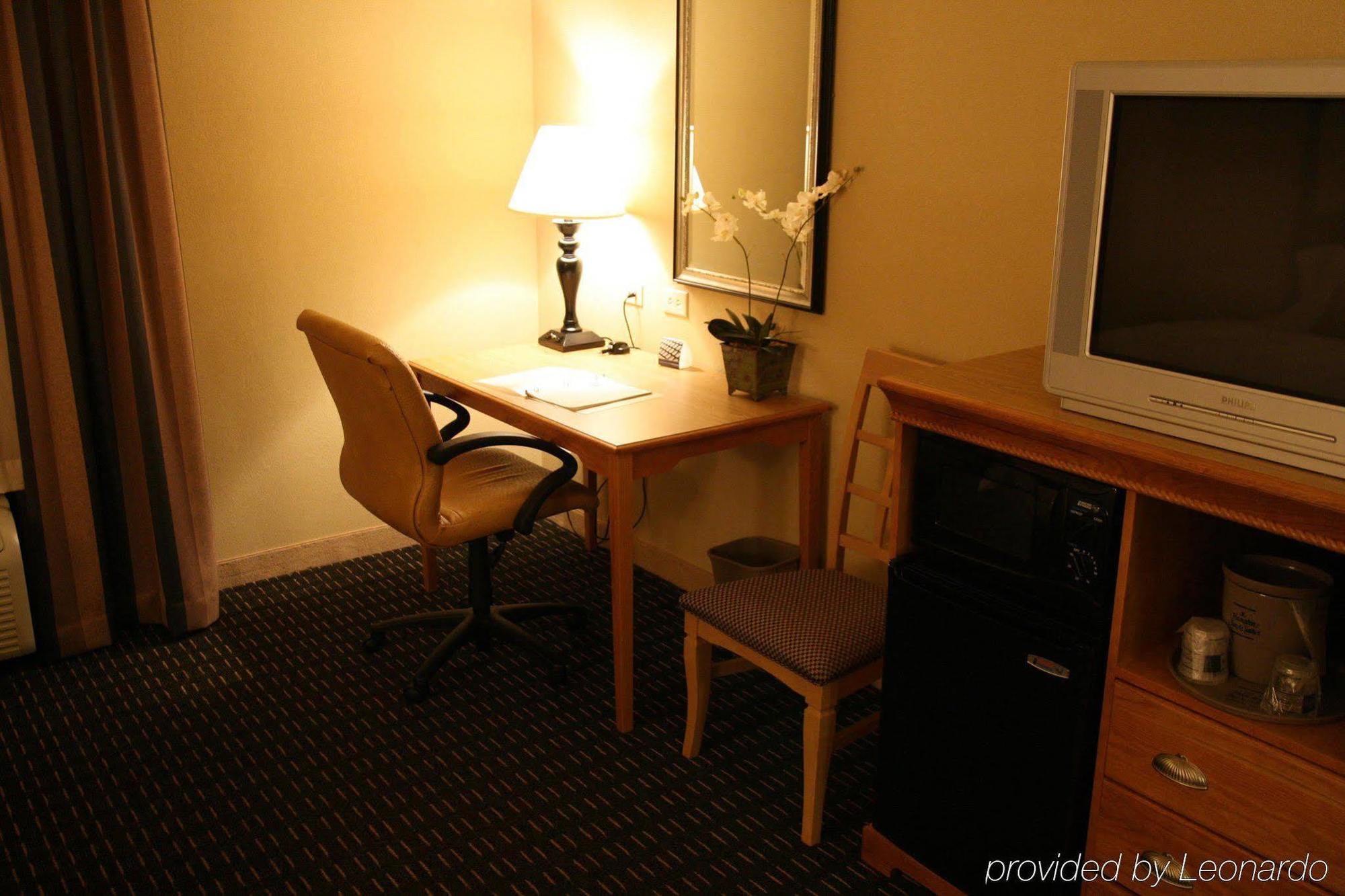 Hampton Inn & Suites Mobile Providence Park/Airport Oda fotoğraf