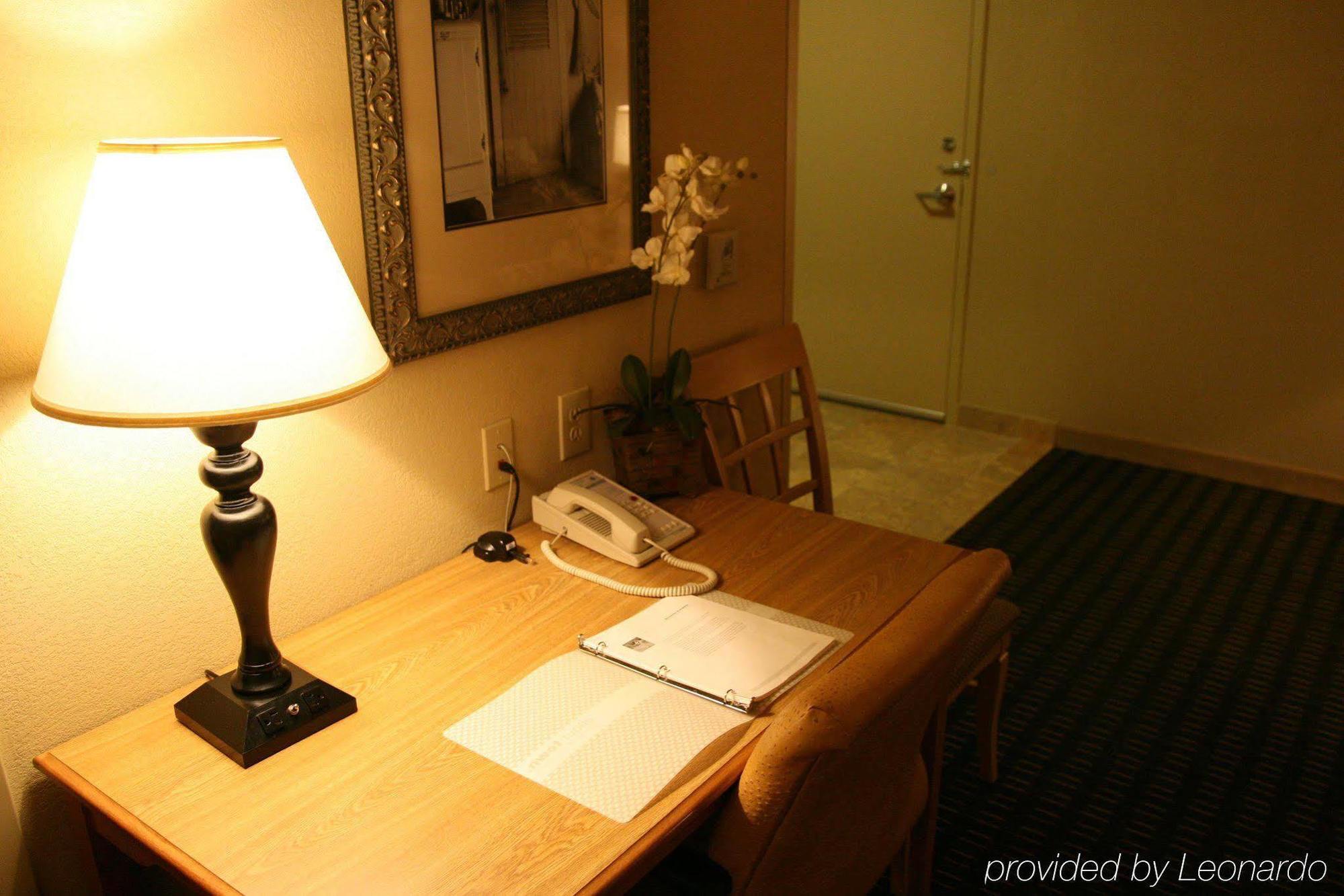 Hampton Inn & Suites Mobile Providence Park/Airport Oda fotoğraf